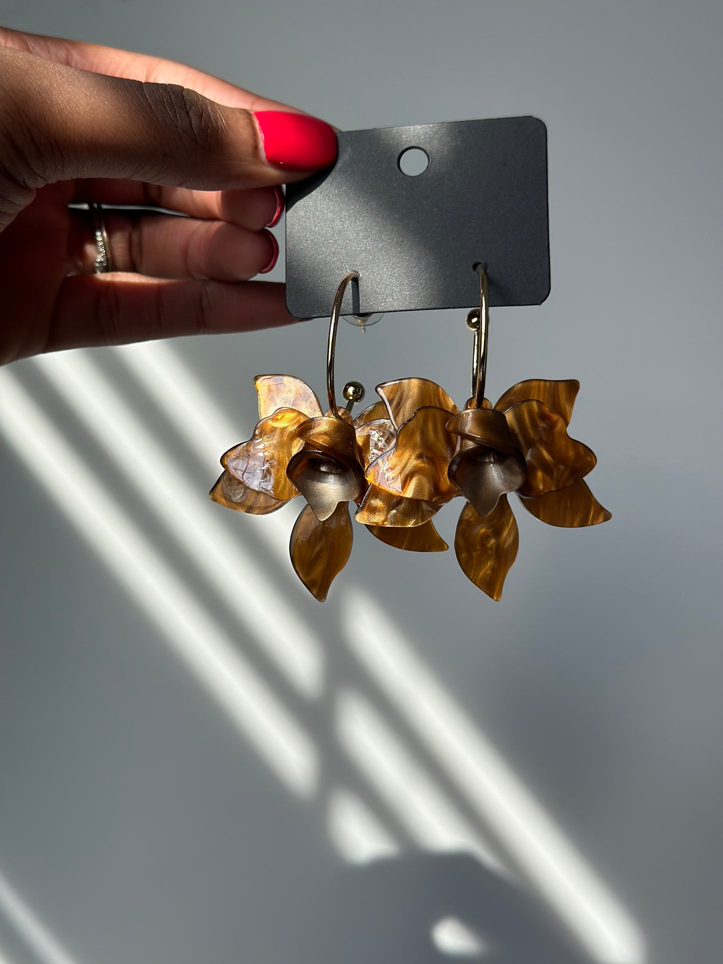 Phoebe - Dangle Petal Earrings