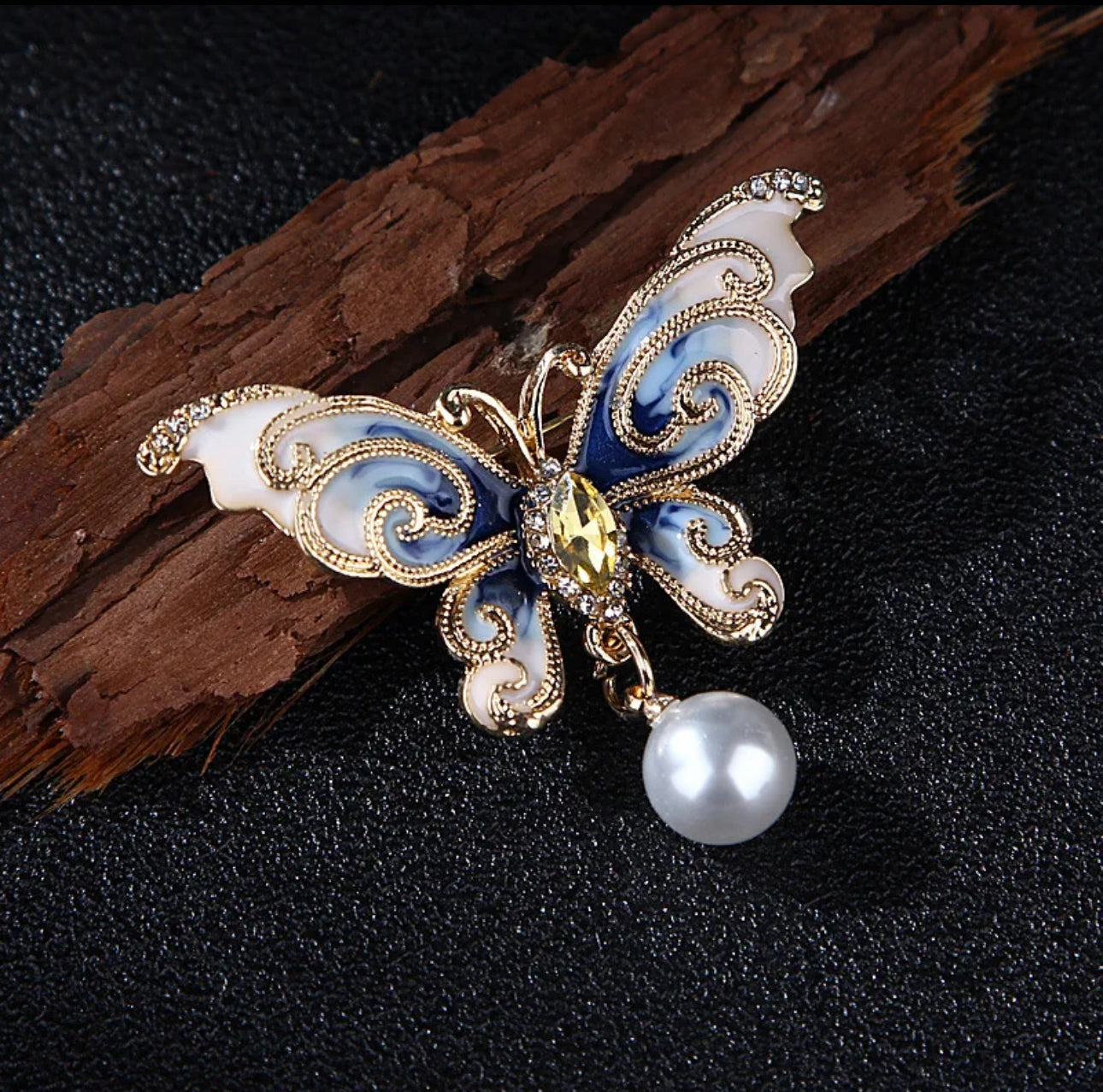 Chelle - Butterfly Brooch