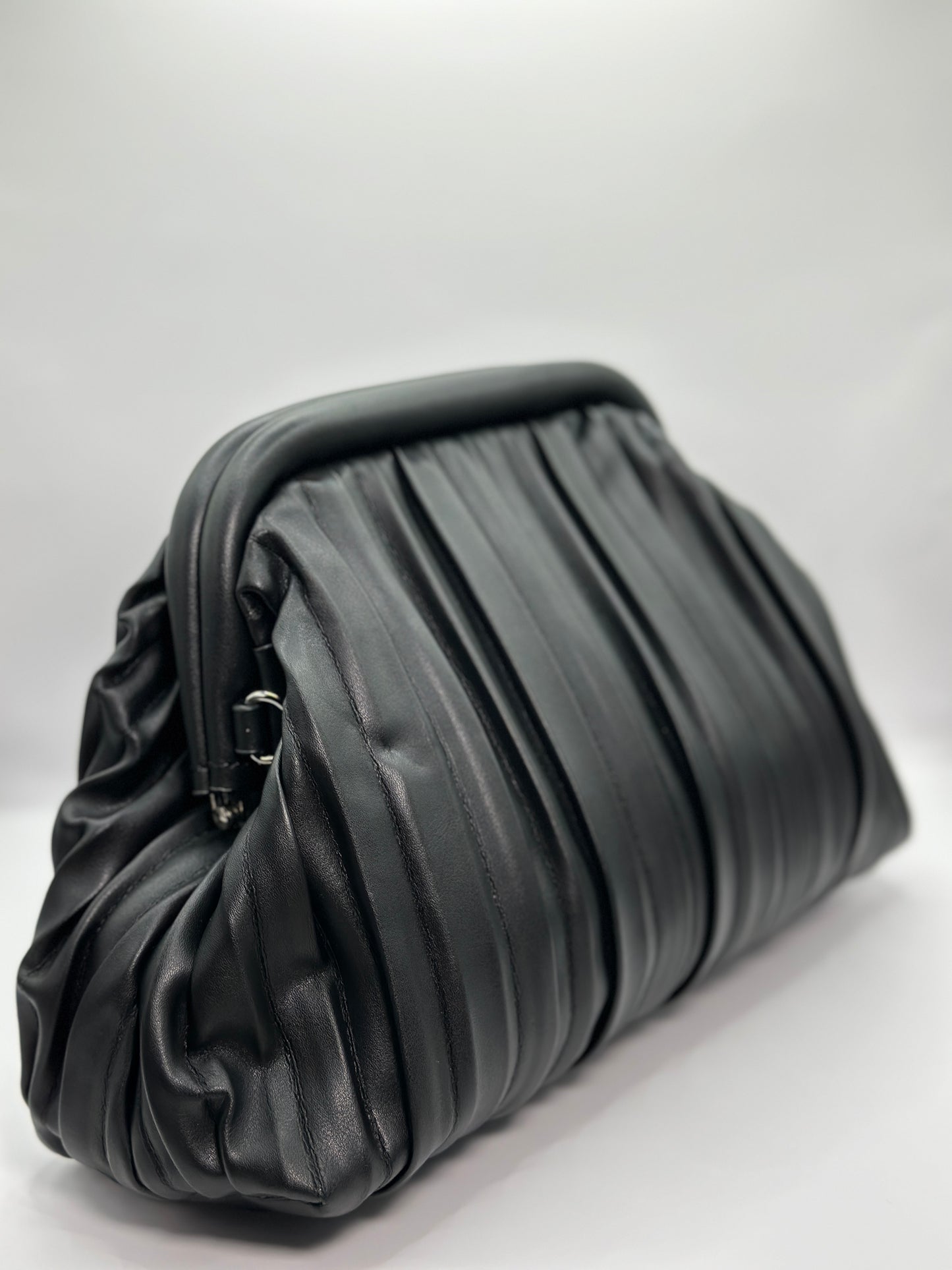 Linda - Pleated Bag